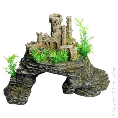 CASTLE ON CAVE ROCK 25x15x17CM