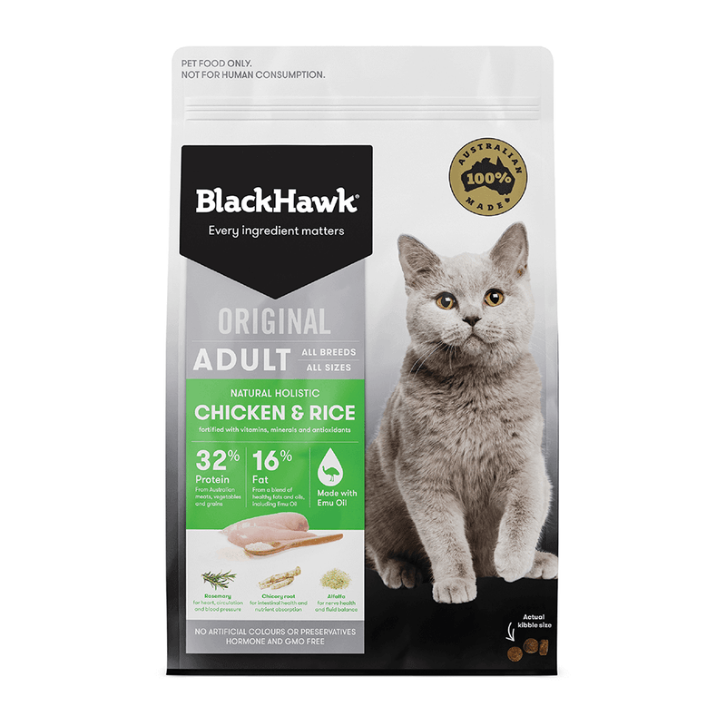 Adult chicken kibble for cats